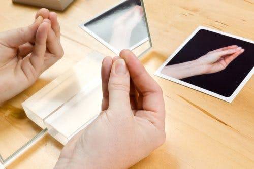Après un AVC, ces thérapies peuvent aider à réhabiliter